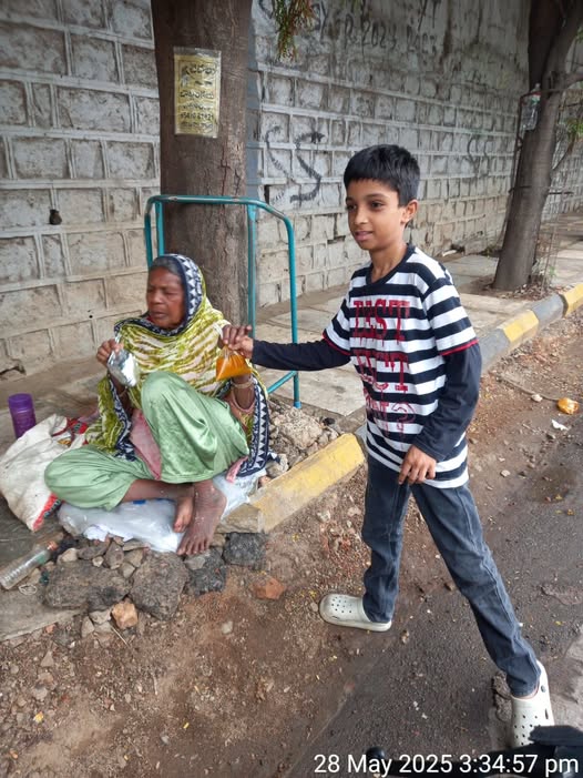 Serving hungry people through the Do Roti Campaign